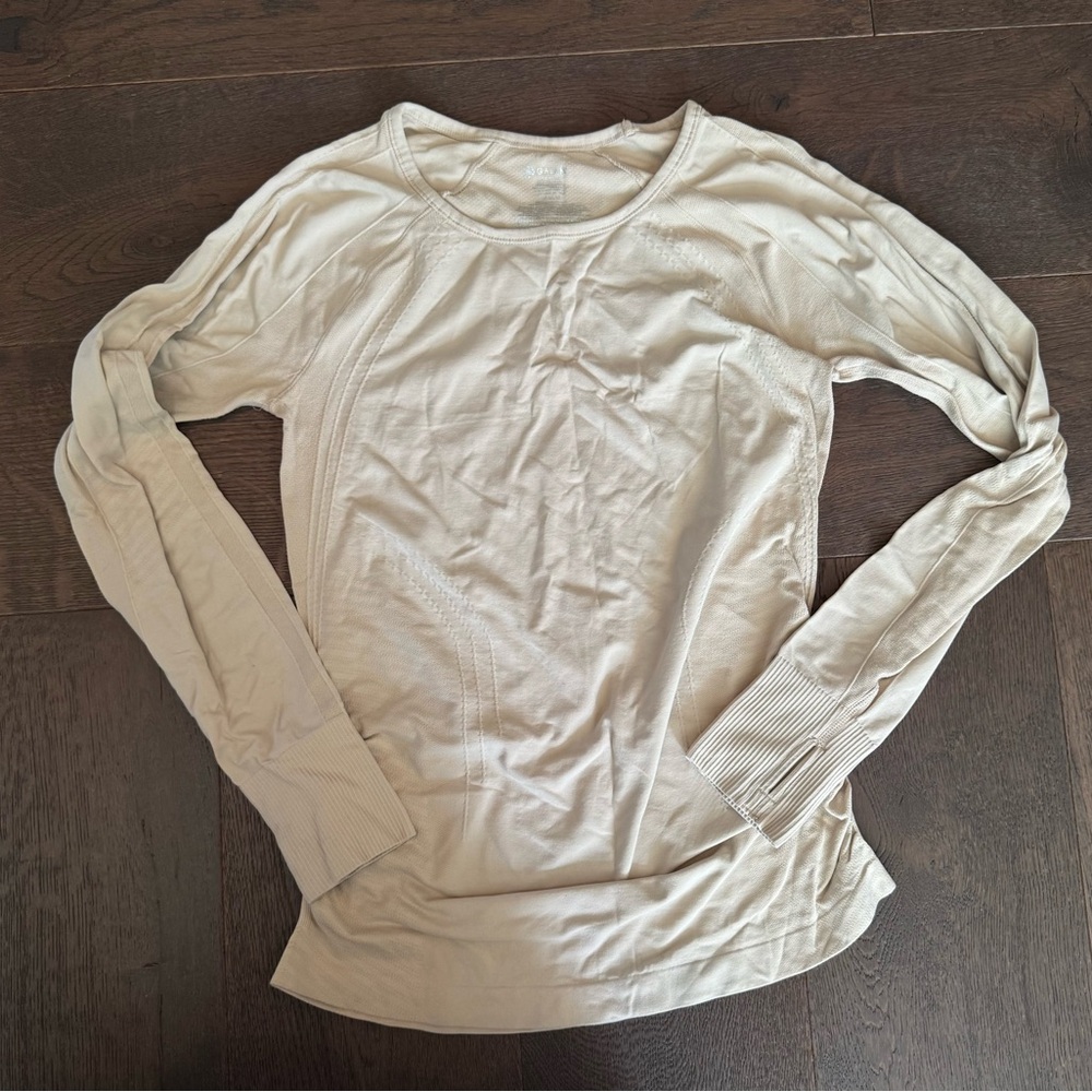 Athleta Long Sleeve Workout Top